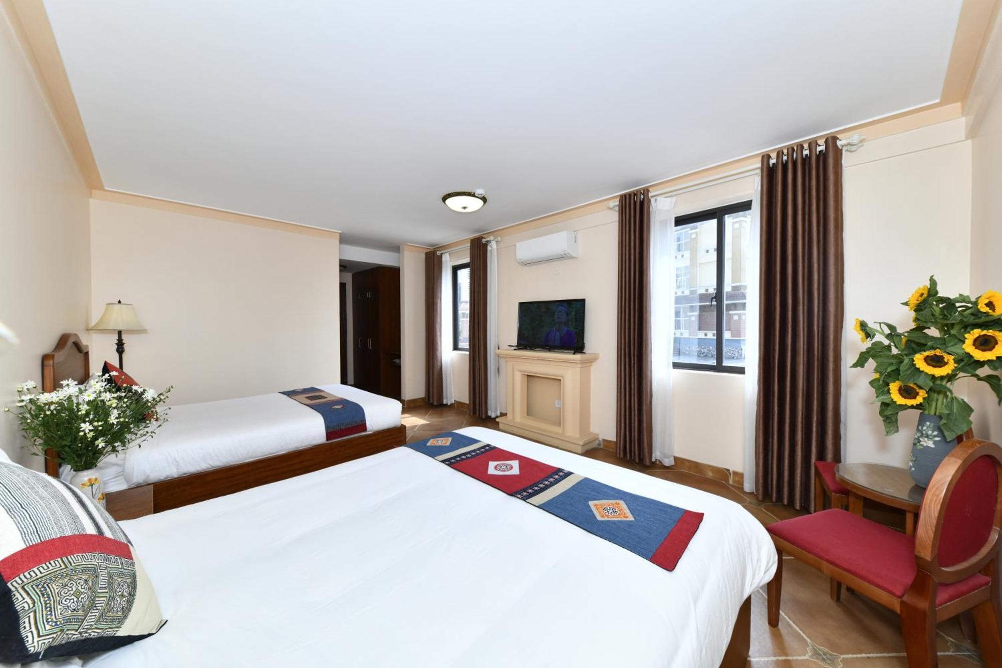 Symphony Hotel